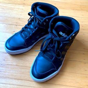 Adidas Sneaker woman size 8.5